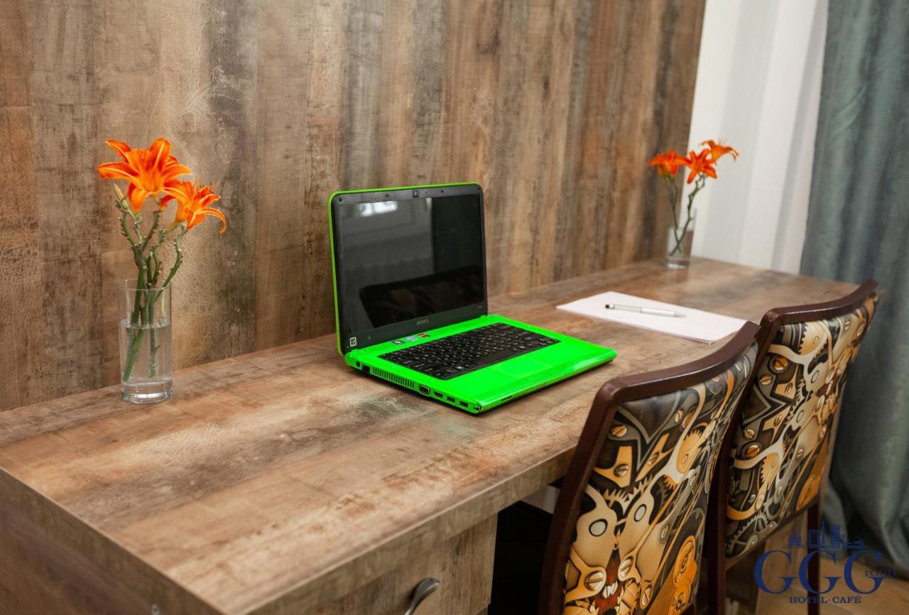 Gg Group Hotel Алма Ата Екстериор снимка