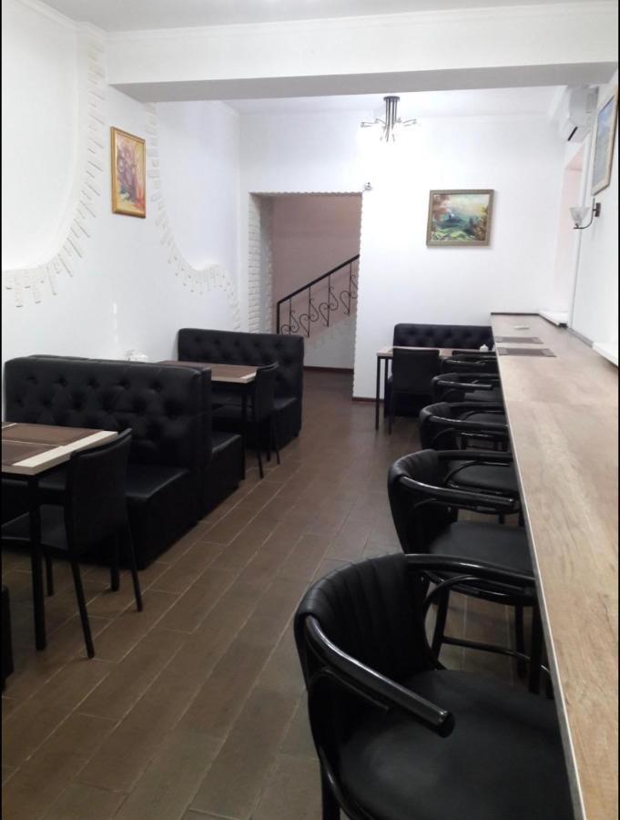 Gg Group Hotel Алма Ата Екстериор снимка