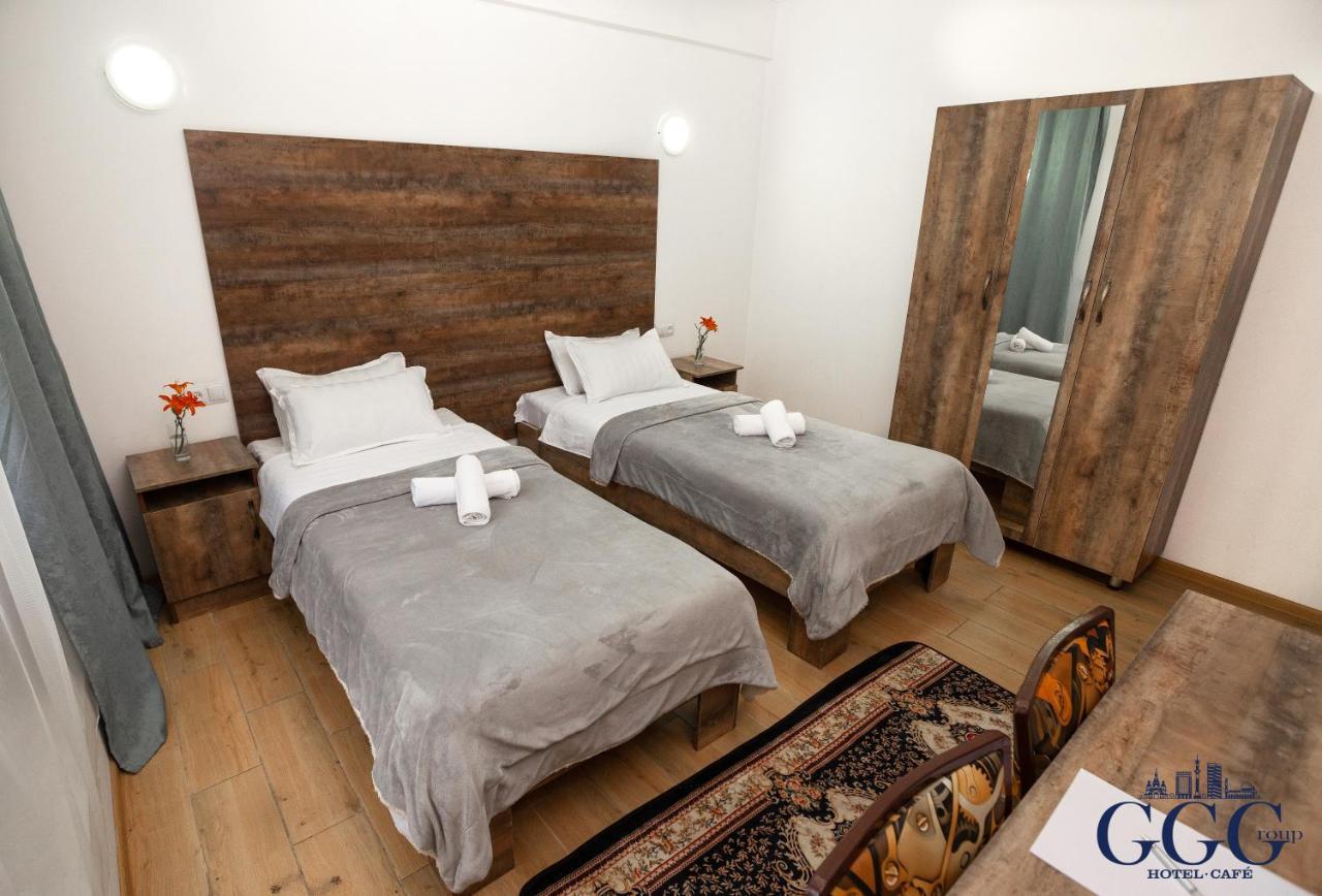 Gg Group Hotel Алма Ата Екстериор снимка
