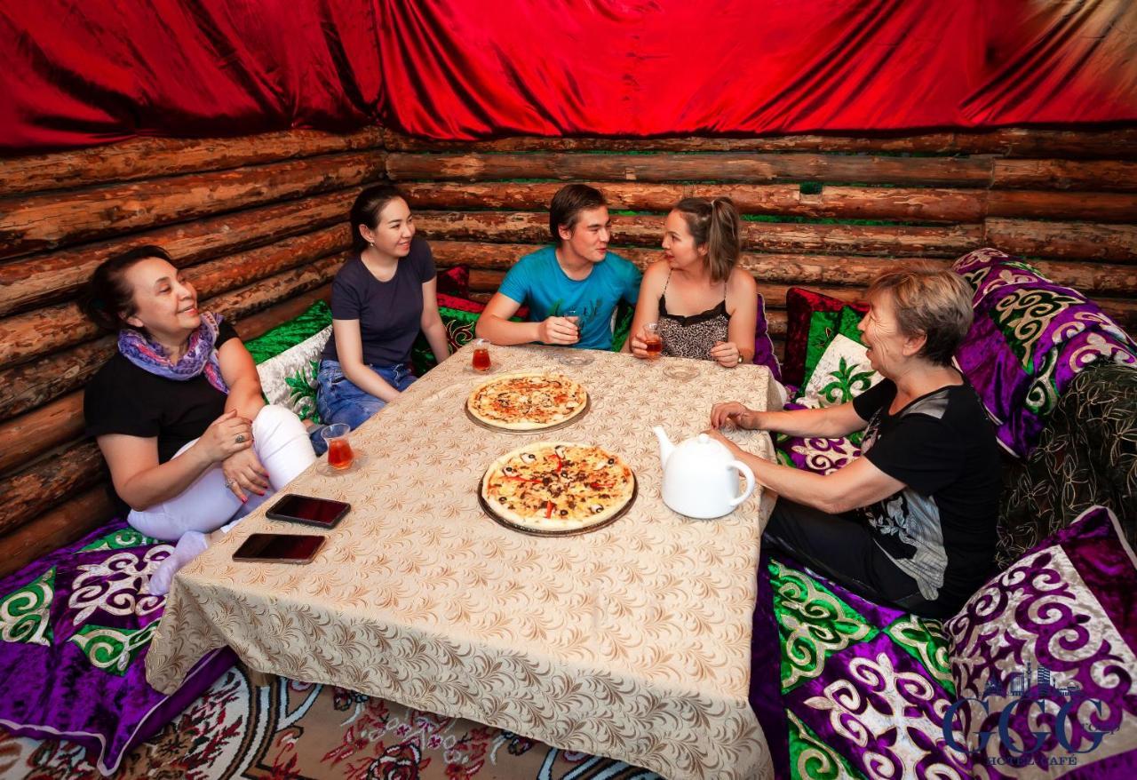 Gg Group Hotel Алма Ата Екстериор снимка
